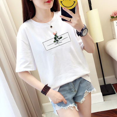 Γυναικείο μπλουζάκι με διαφορετικά χρώματα