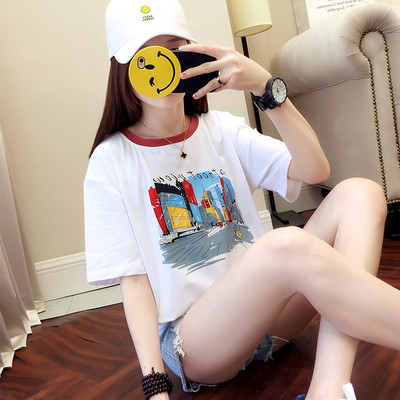 Γυναικείο μπλουζάκι με διαφορετικά χρώματα