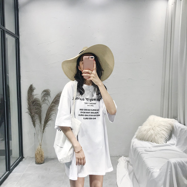 Γυναικείο χιτώνα σε τρία χρώματα με επιγραφή