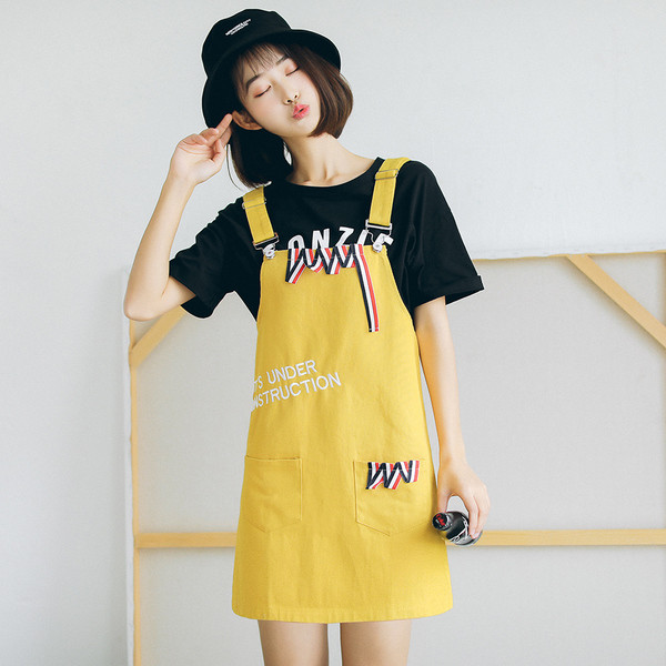 Salopete de dama in diferite culori si imprimeuri