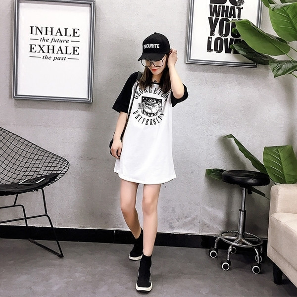 Tunica de damă cu inscripție