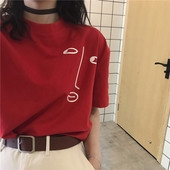 Tricou de damă în patru culori cu aplicație și inscripție