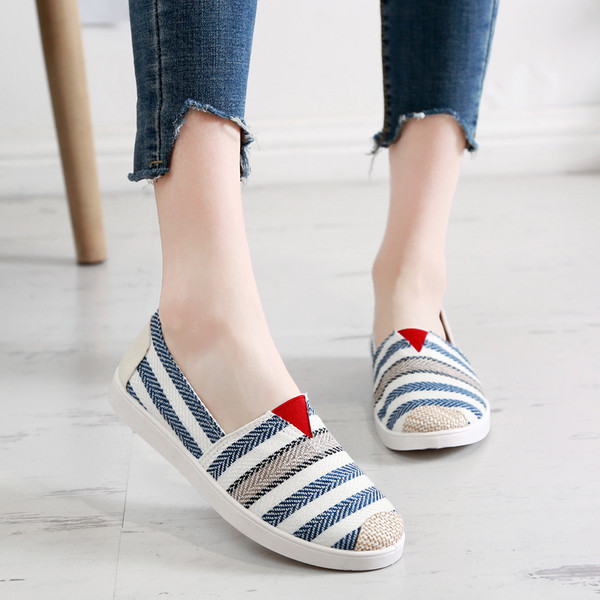 Mocasini de dama cu dungi in diferite culori