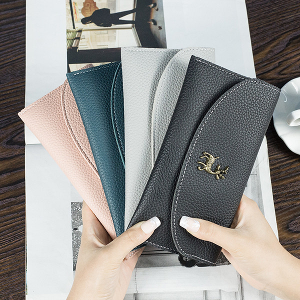 Portofel lung de dama cu decor metalic in diferite culori