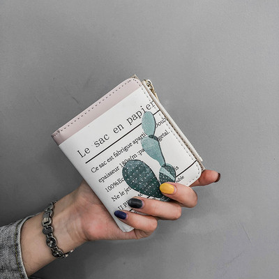 Portofel mic de dama cu motive florale