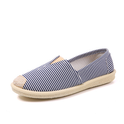 Mocasini de dama tricotati in diferite modele si culori