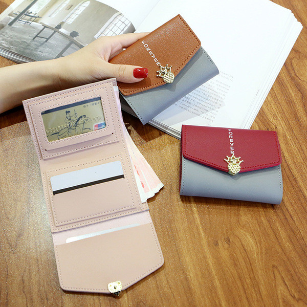 Portofel mic de dama cu decor in diferite culori