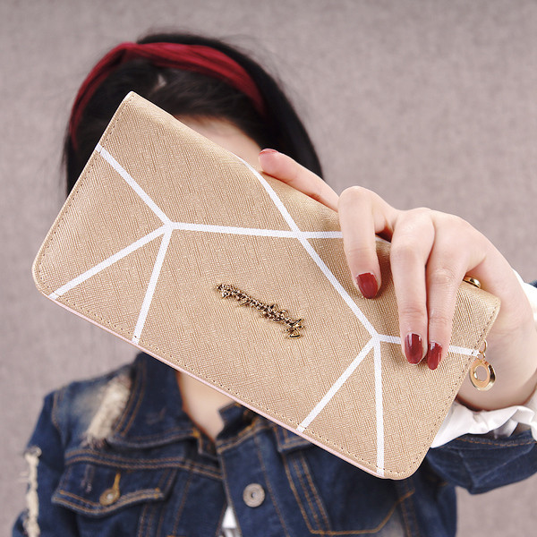 Дълъг дамски портфейл с метален надпис в пет цвята