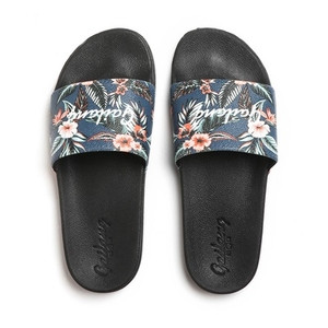 Ανδρικές σαγιονάρες