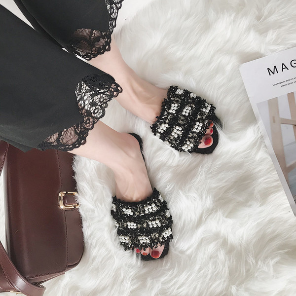 Γυναικείες καθημερινές παντόφλες με πέτρες σε τρία χρώματα