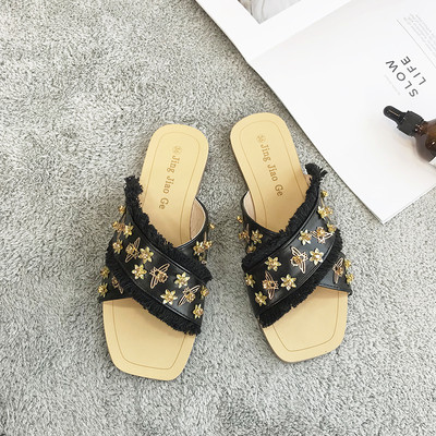 Papuci casual dama cu motive in negru si bej