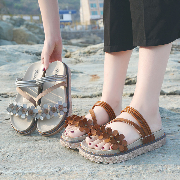 Sandale casual dama cu elemente florale in mai multe culori