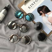 Γυναικεία γυαλιά ηλίου μοντέρνα σε στρογγυλή μορφή σε τέσσερα χρώματα