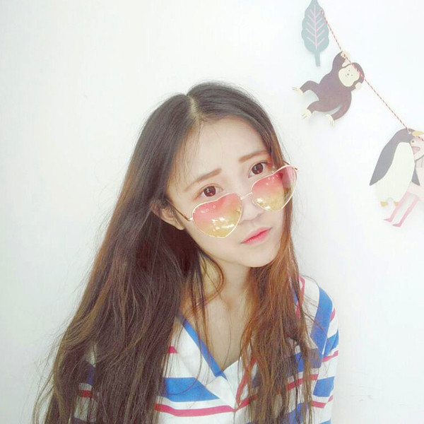 Γυναικεία γυαλιά σε σχήμα καρδιάς  σε διαφορετικά χρώματα