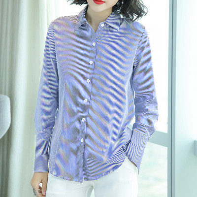 Κομψό γυναικείο πουκάμισο με μακρύ μανίκι