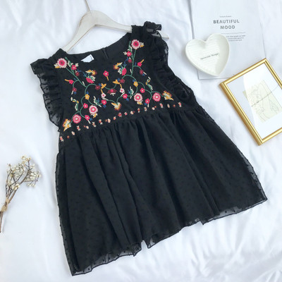 Maieu elegant de damă, cu broderie alb-negru