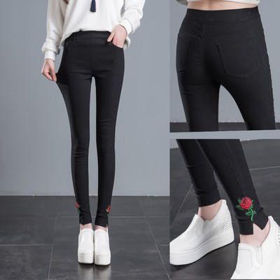 Jambiere de dama moderni in negru cu broderie