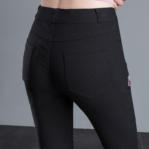 Jambiere de dama moderni in negru cu broderie