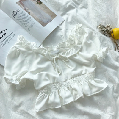 Модерна  къса блуза в няколко цвята с набрани мотиви и панделка