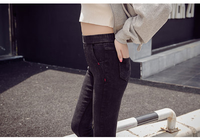 Καθημερινό γυναικείο κολάνμε ψηλή μέση και κεντήματα σε τέσσερα μοντέλα