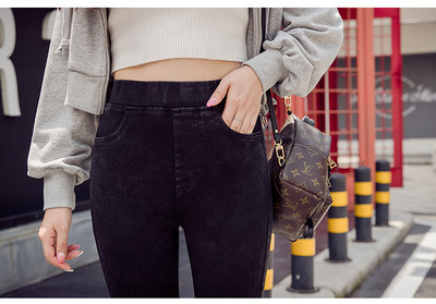 Καθημερινό γυναικείο κολάνμε ψηλή μέση και κεντήματα σε τέσσερα μοντέλα