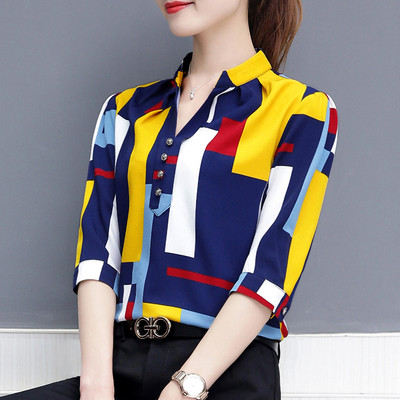 Стилна цветна дамска риза с 3/4 ръкави