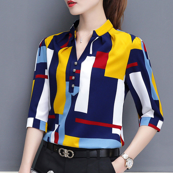  Стилна  цветна дамска  риза с 3/4 ръкави 