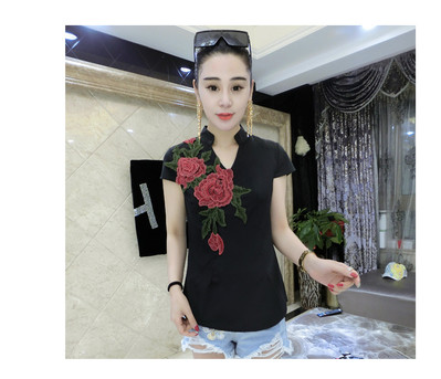 Cămașă de damă în două culori cu motiv floral