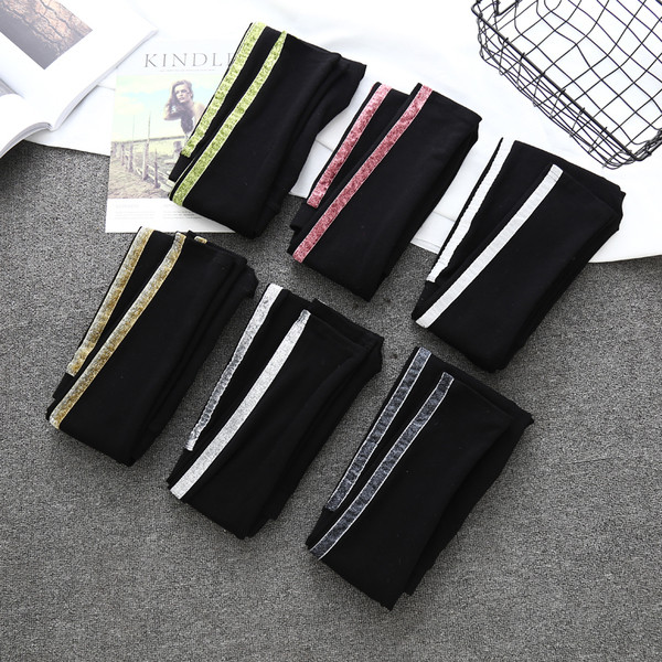 Jambiere lungi moderne de damă în negru cu margini strălucitoare