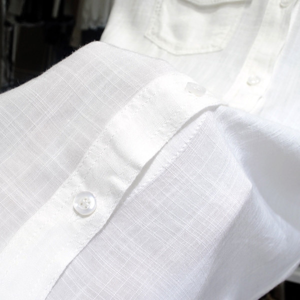 Cămașă elegantă de damă în mai multe culori cu buzunare decorate