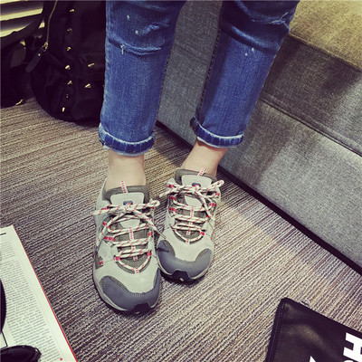 Pantofi de drumeție damă în două modele