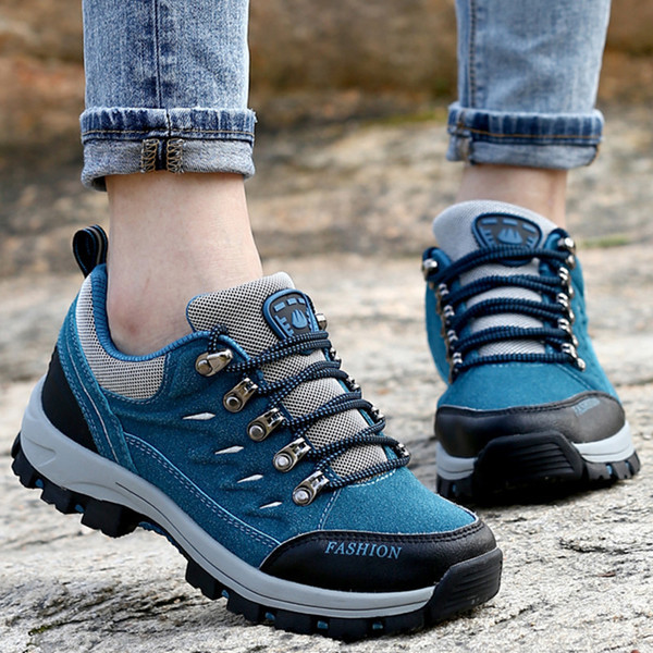 Καλοκαιρινά παπούτσια πεζοπορίας σε διάφορα χρώματα κατάλληλα για άνδρες και γυναίκες