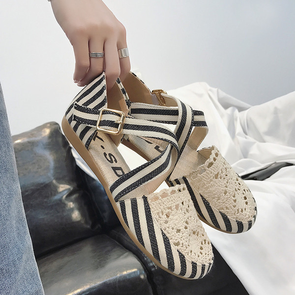 Sandale de dama tricotate moderne in doua culori