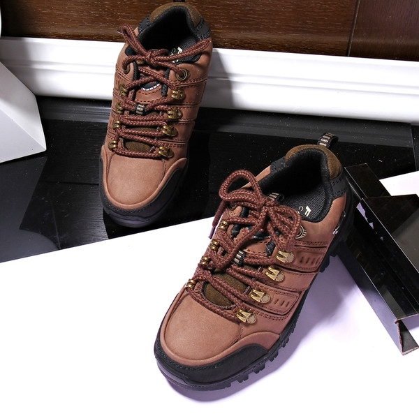 Pantofi de drumeție de damă în trei culori