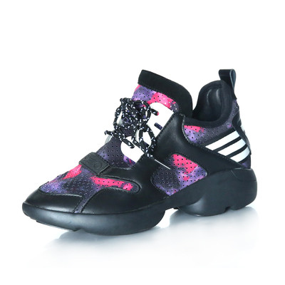 Удобни дамски туристически обувки в два цвята