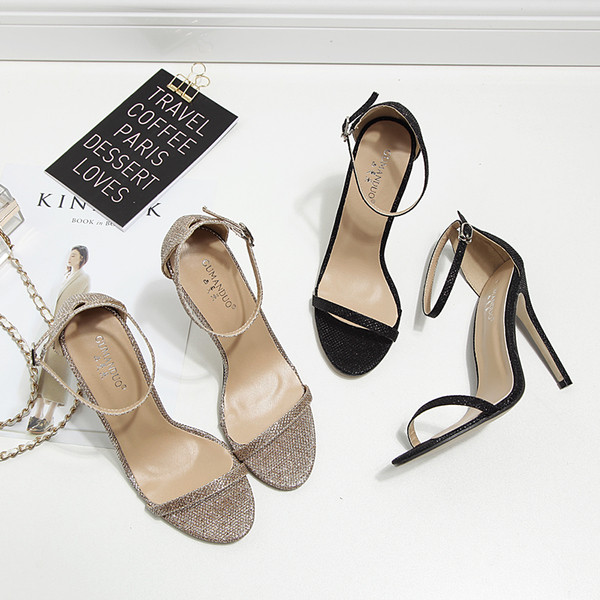 Sandale de dama elegante cu toc inalt auriu si negru