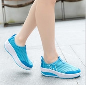 Tenisi sport dama respirabili cu talpa inalta