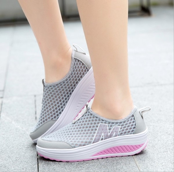 Tenisi sport dama respirabili cu talpa inalta