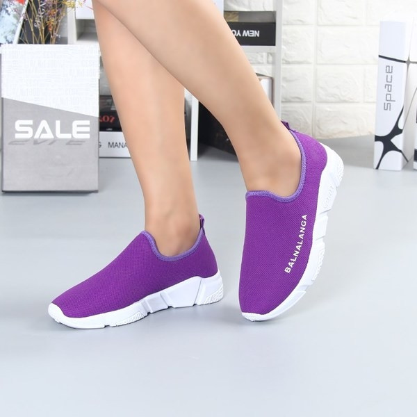 Tenisi dama curati in doua modele