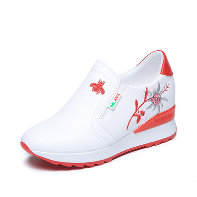 Adidasi moderni de dama in mai multe culori cu broderie colorata - doua modele