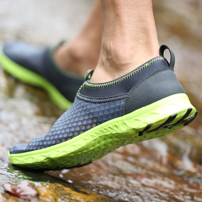 Леки летни спортни обувки в различни цветове унисекс