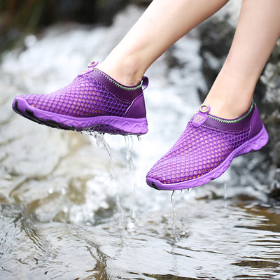 Леки летни спортни обувки в различни цветове унисекс