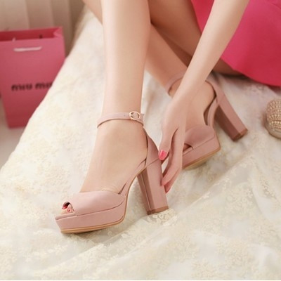 Sandale de dama din piele intoarsa cu toc inalt gros in trei culori