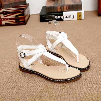 Sandale de dama moderne in alb, negru si bej