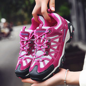 Туристически дамски обувки с кожен елемент и връзки в три цвята