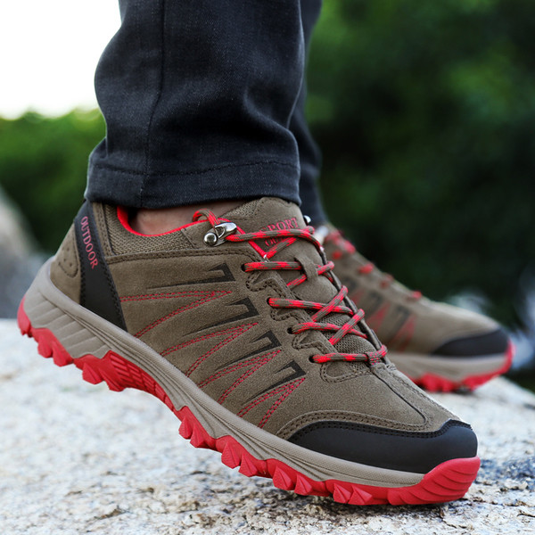 Αθλητικά παπούτσια για άνδρες και γυναίκες