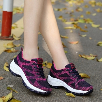 Άνετα γυναικεία αθλητικά παπούτσια κατάλληλα για βουνό σε τέσσερα χρώματα