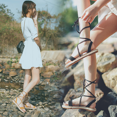 Дамски удобни сандали с връзки в черен цвят и цвят горчица