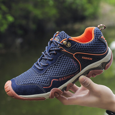 Ανδρικά αθλητικά παπούτσια κατάλληλα για το πεζοπορίας