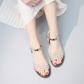 Γυναικεία μοντέρνα σανδάλια σε μαύρο και κρέμ χρώμα